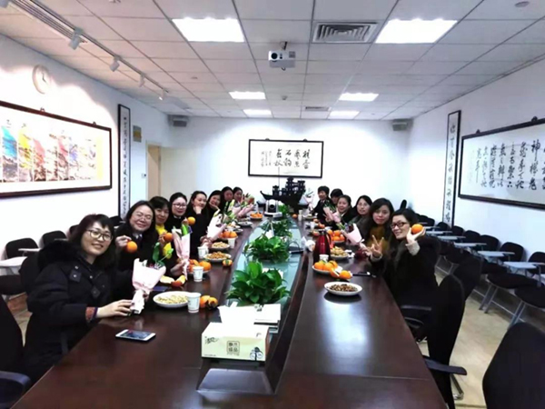 尊时凯龙女神欢度第109个三八国际妇女节