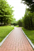 尊时凯龙道板砖为您打造安全宜人的步行环境