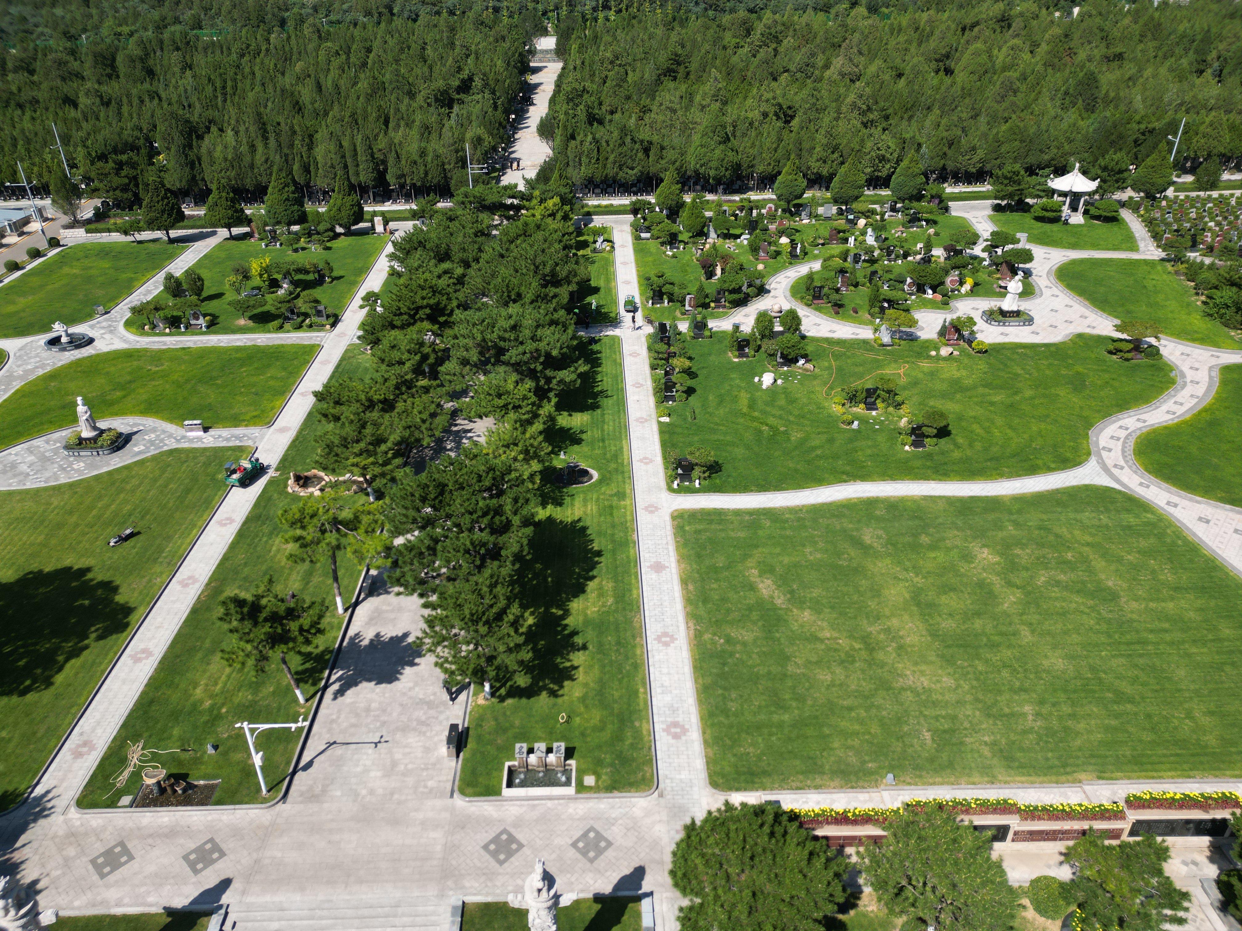 尊时凯龙集团引领墓园投资新风尚：六大合作模式开创行业新篇章